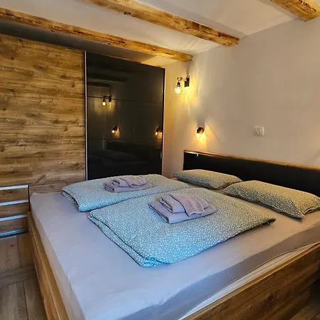 Sontis Apartament *